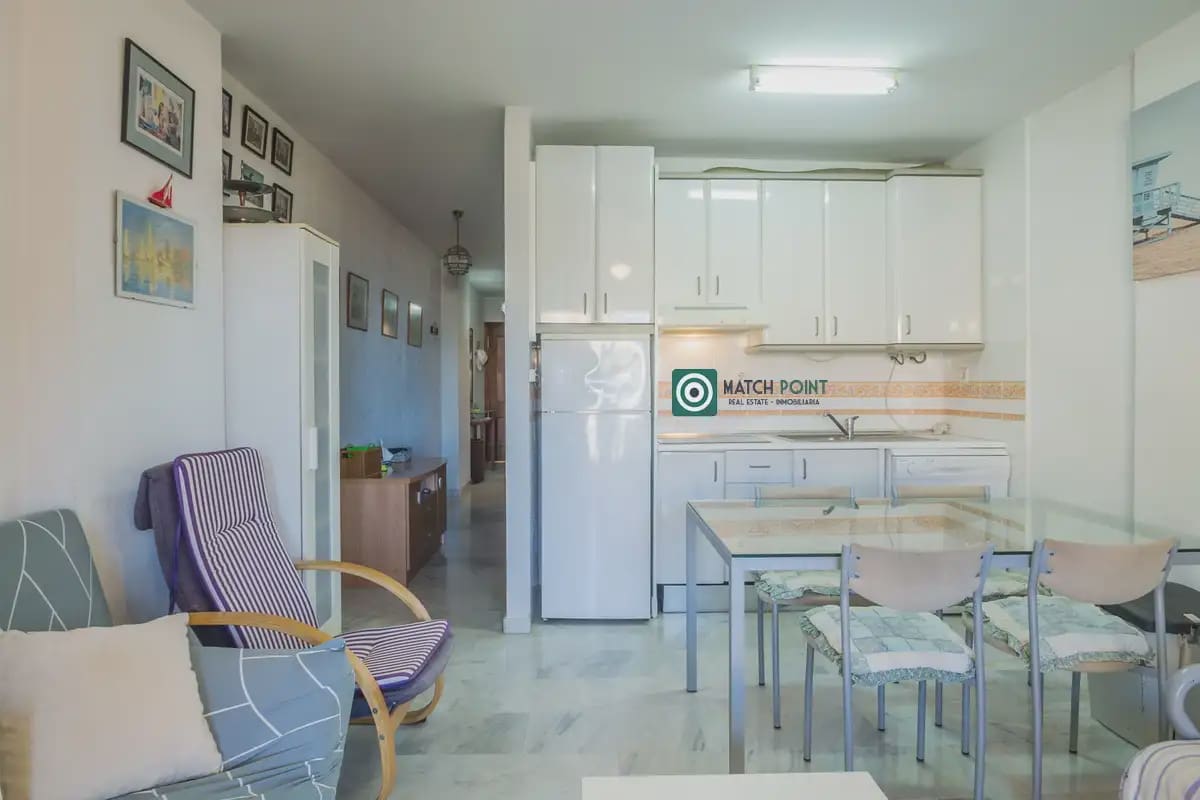 2 bedroom Flat for rent in Almunecar with pool - € 680 (Ref: 10104299)