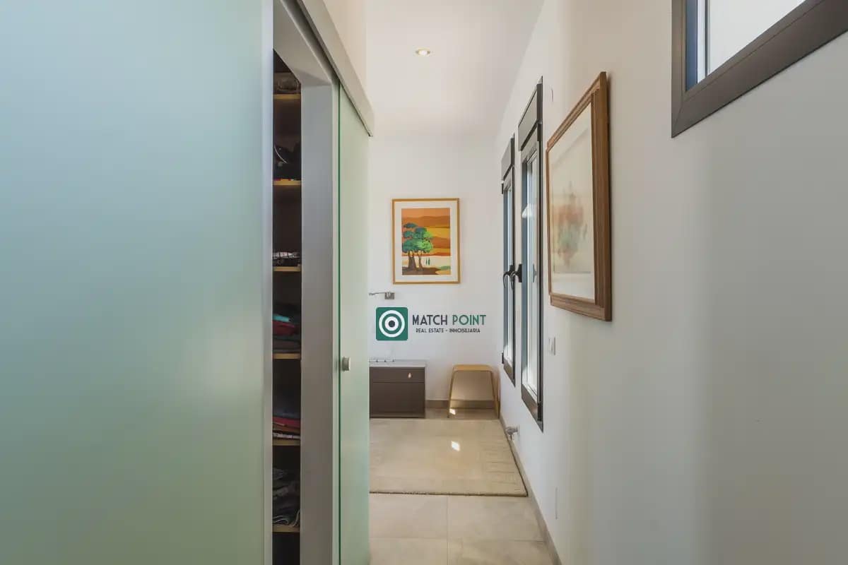 4 soveværelse Villa til salg i Nerja med swimmingpool garage - € 649.000 (Ref: 10133817)