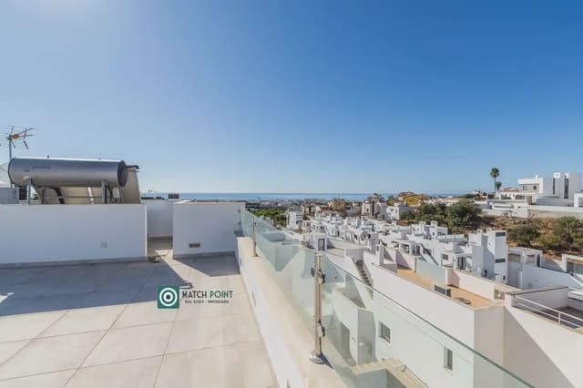 4 soveværelse Villa til salg i Avda Pescia - Ctra de Frigiliana, Nerja med swimmingpool garage - € 649.000 (Ref: 10133817)