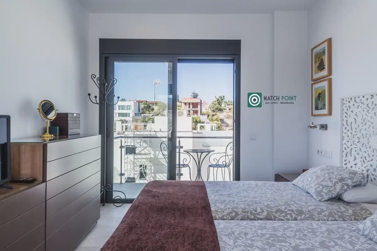 4 soveværelse Villa til salg i Nerja med swimmingpool garage - € 649.000 (Ref: 10133817)