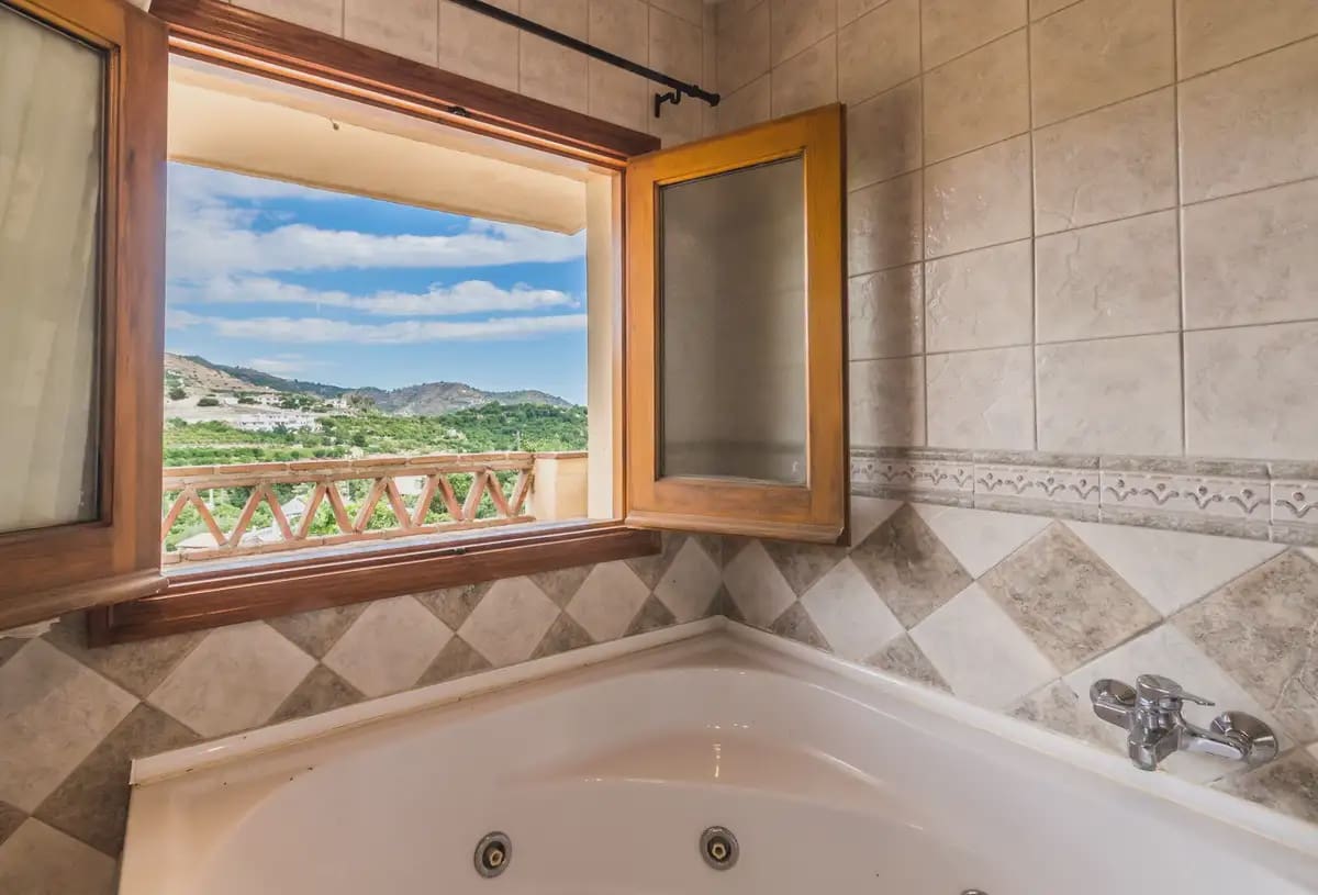 4 chambre Finca/Maison de Campagne à vendre à Almunecar - 435 000 € (Ref: 10170232)