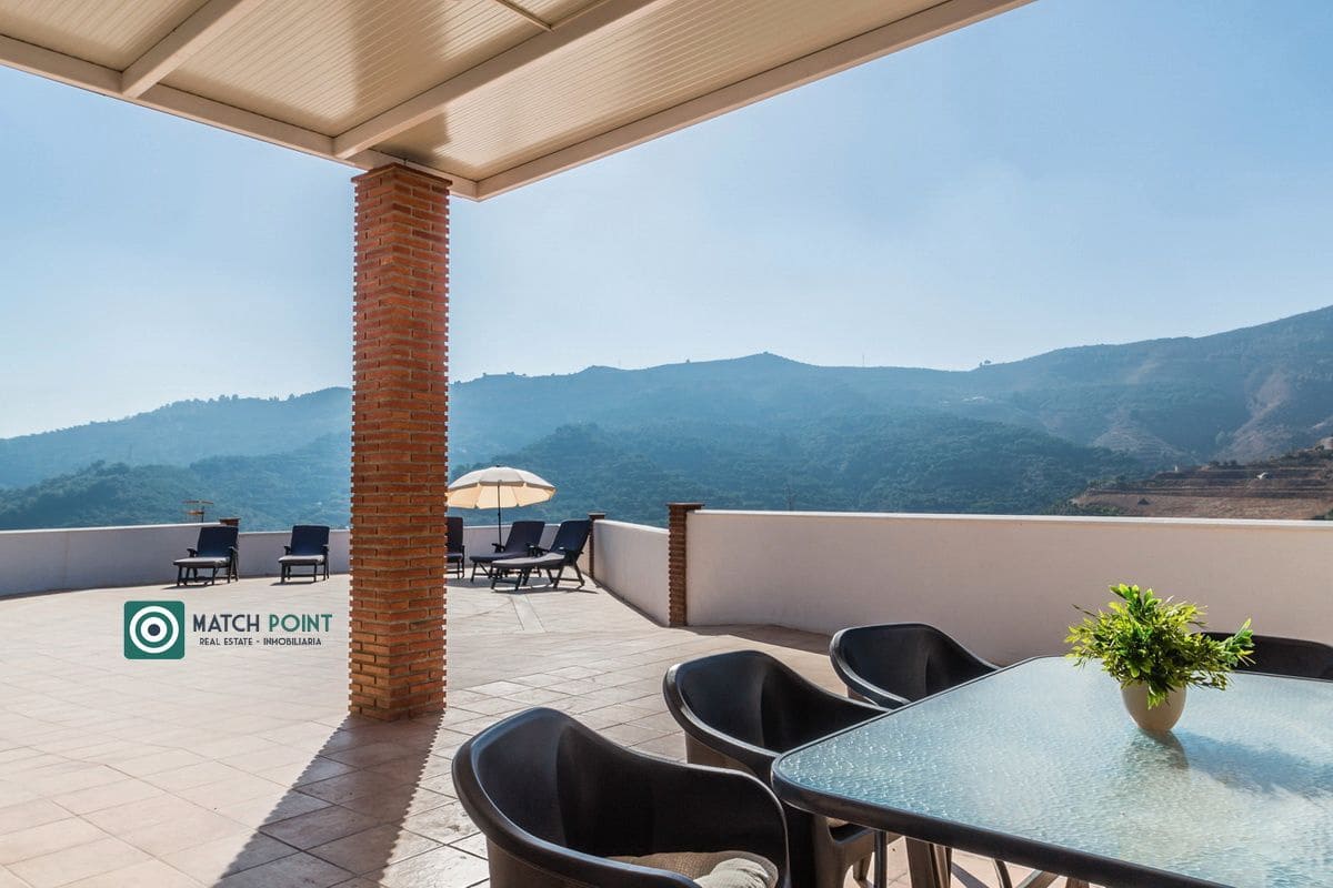 Finca/Maison de Campagne de 2 chambres à louer à Almunecar - 700 € (Ref: 7218990)