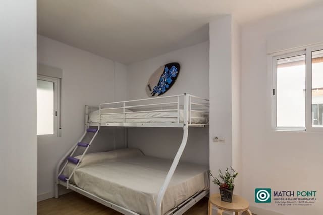 2 quarto Apartamento para arrendar em Almuñécar com garagem - 675 € (Ref: 7348454)