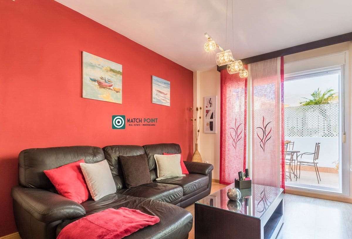 3 bedroom Semi-detached Villa for rent in Almunecar with pool garage - € 1,700 (Ref: 7527335)