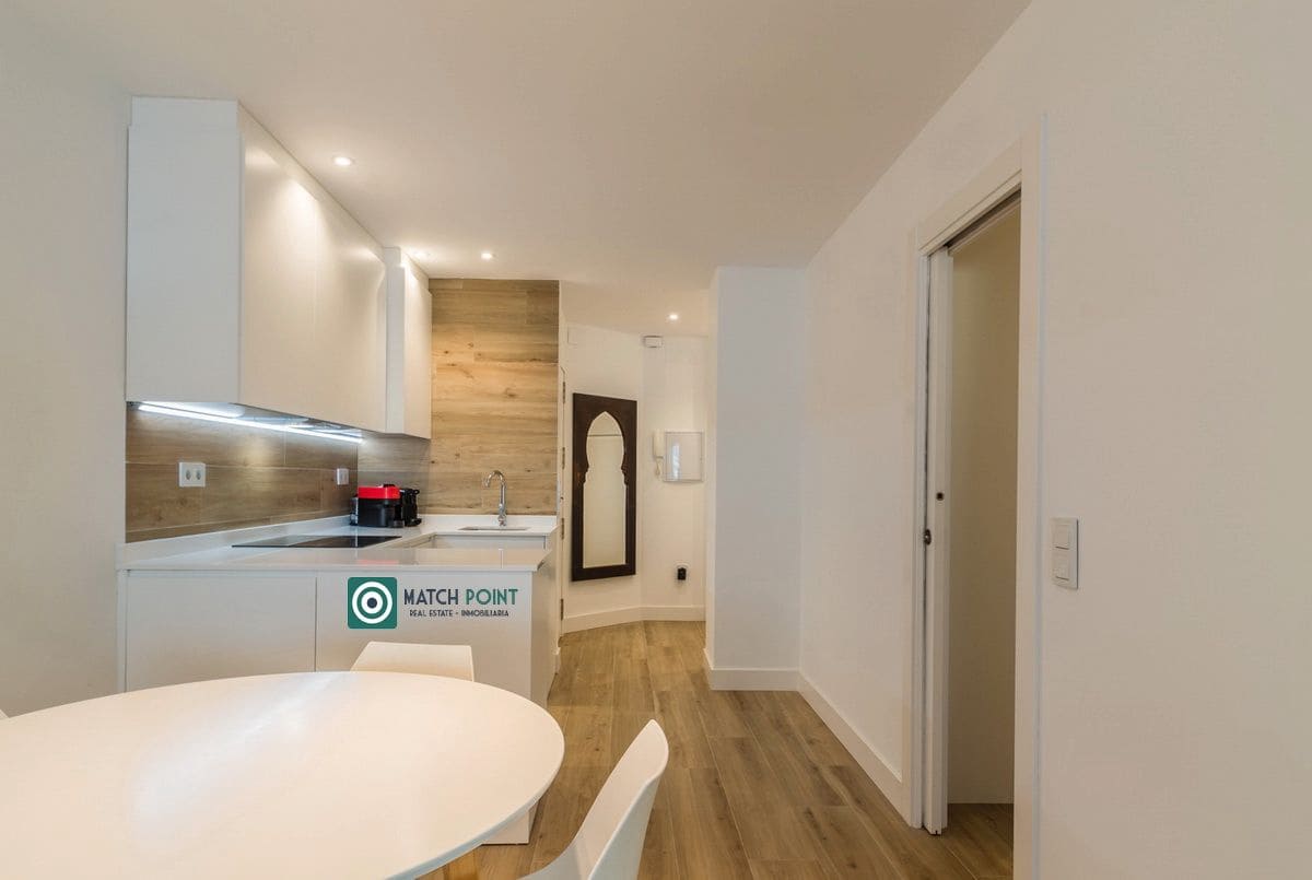 2 quarto Apartamento para arrendar em Almunecar com piscina - 1 000 € (Ref: 7539017)