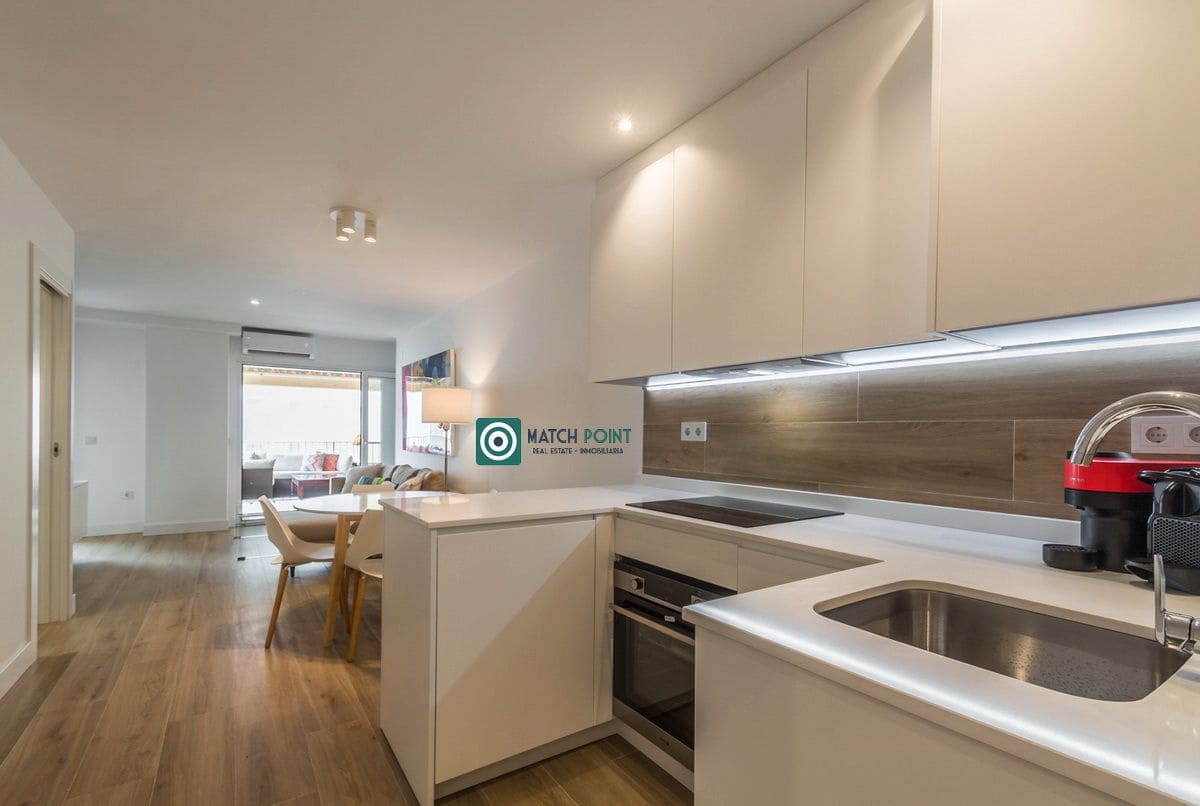 2 quarto Apartamento para arrendar em Almunecar com piscina - 1 000 € (Ref: 7539017)