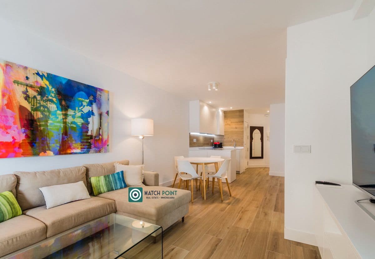 2 quarto Apartamento para arrendar em Almunecar com piscina - 1 000 € (Ref: 7539017)