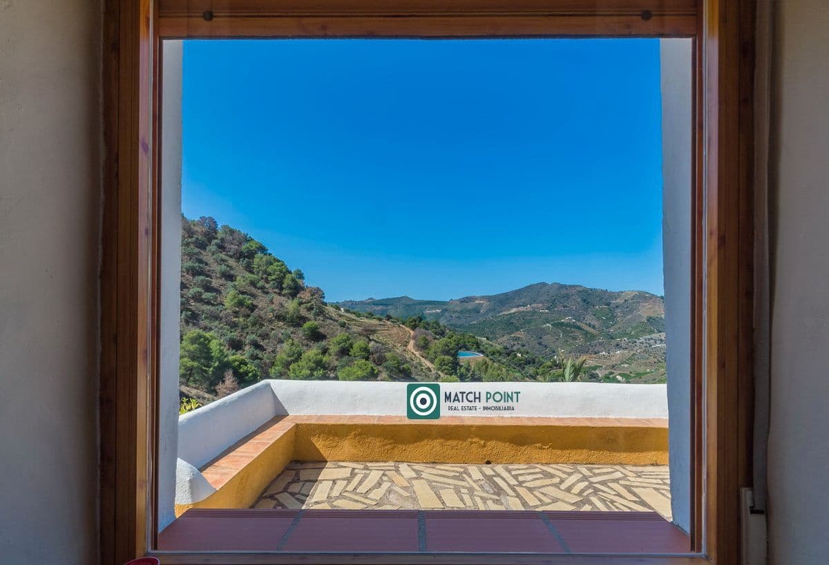 3 bedroom Finca/Country House for rent in Almunecar - € 900 (Ref: 7662883)