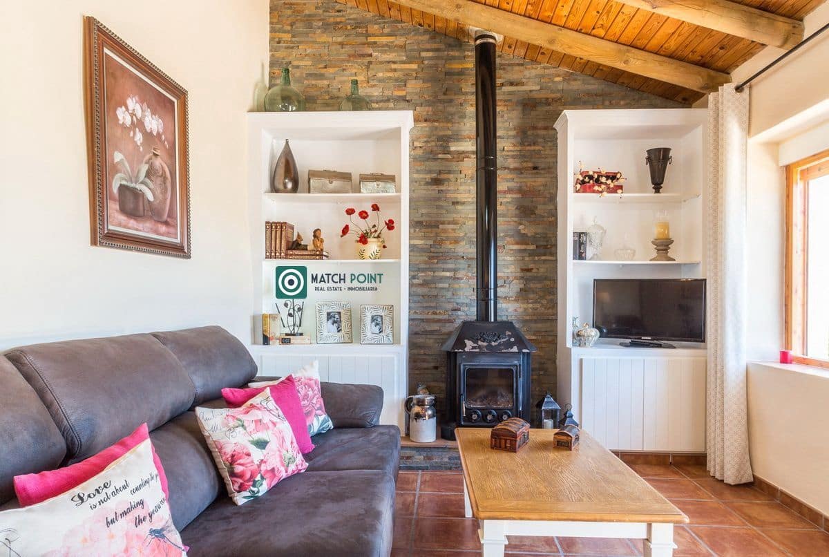 3 bedroom Finca/Country House for rent in Almunecar - € 900 (Ref: 7662883)