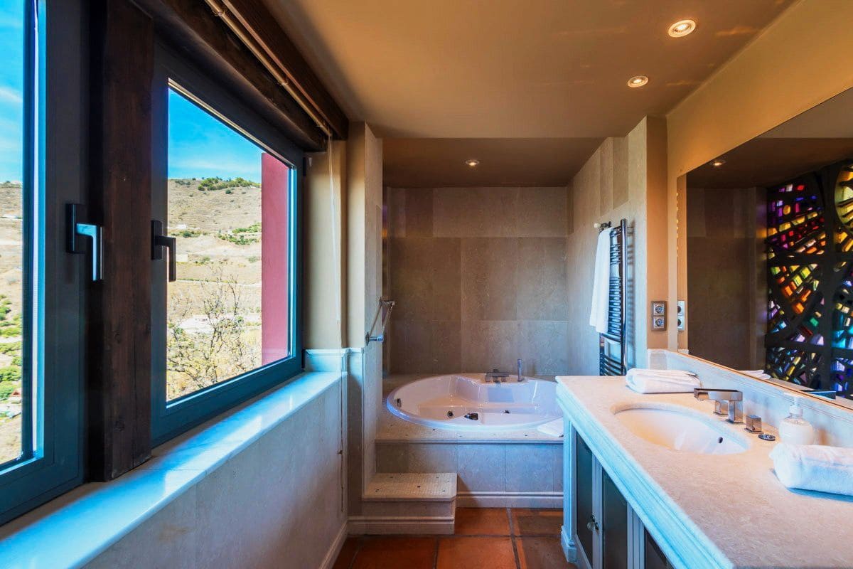 5 soverom Villa til salgs i Almunecar - € 1 400 000 (Ref: 7789587)