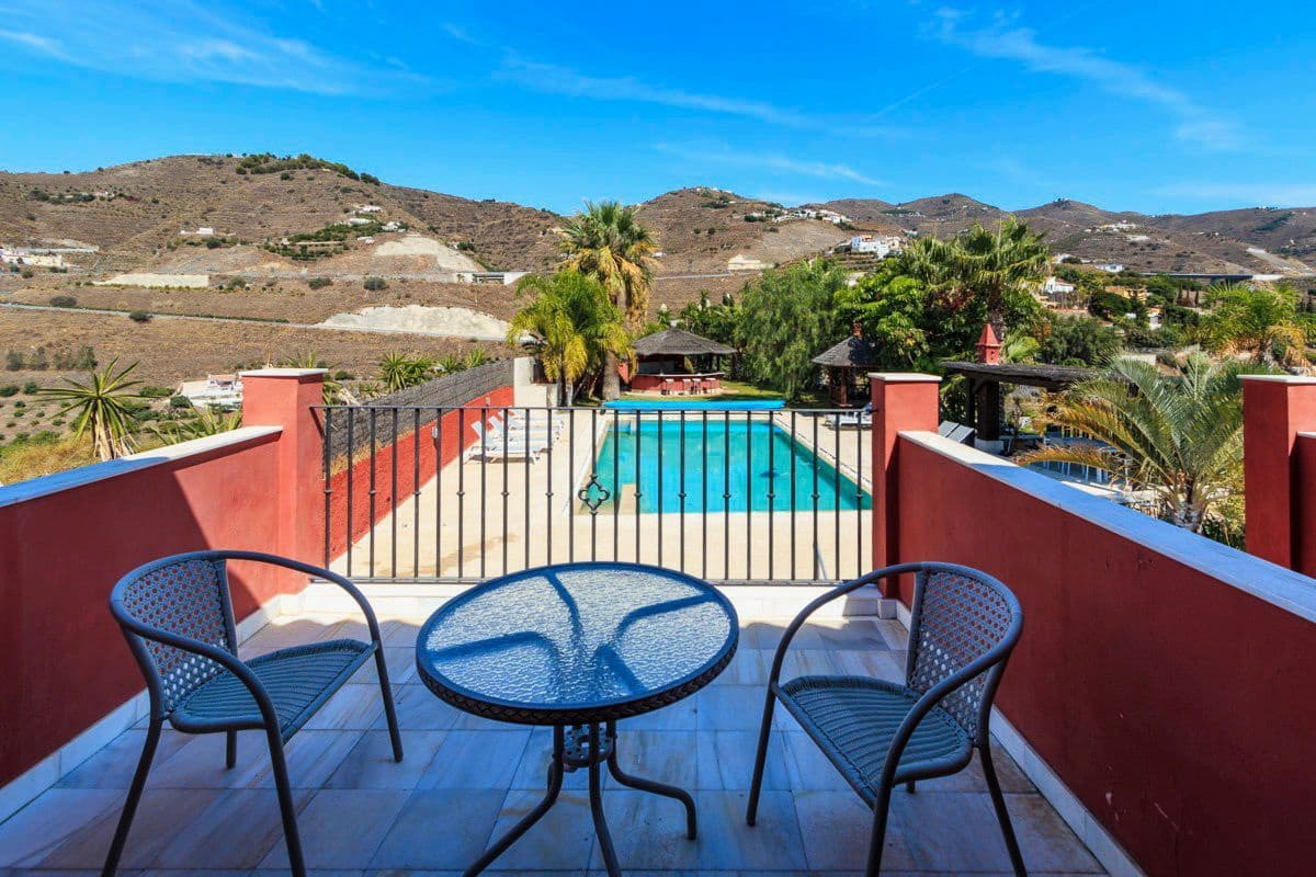 5 soverom Villa til salgs i Almunecar - € 1 400 000 (Ref: 7789587)