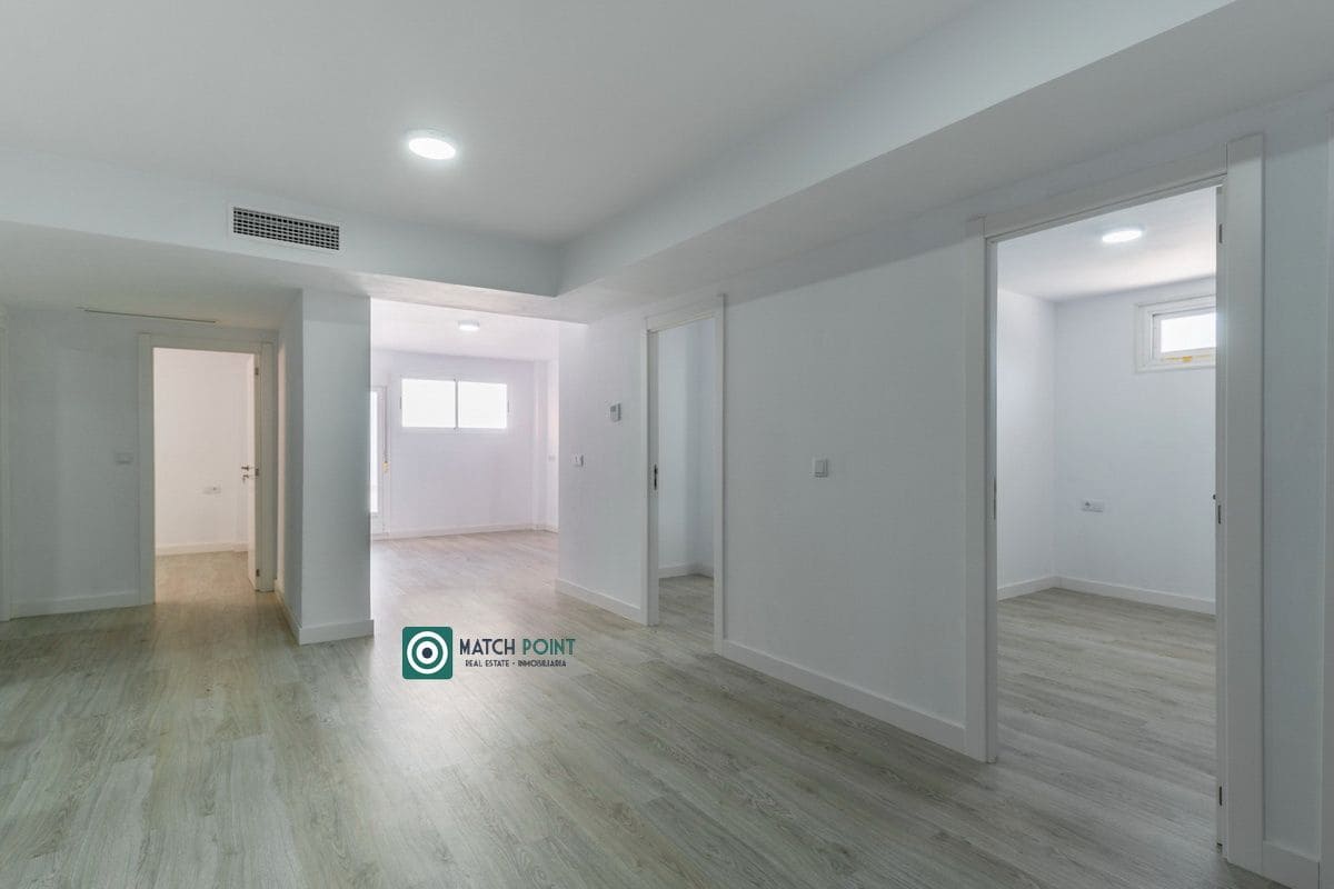 8 Zimmer Villa zu verkaufen in Almunecar - 700.000 € (Ref: 8069342)