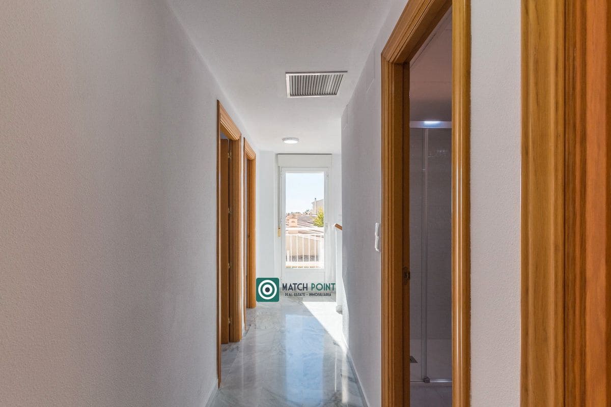 8 Zimmer Villa zu verkaufen in Almunecar - 700.000 € (Ref: 8069342)