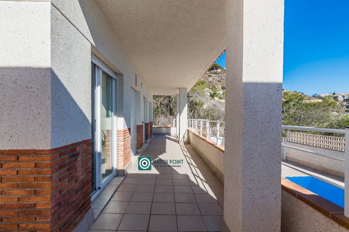 8 Zimmer Villa zu verkaufen in Almunecar - 700.000 € (Ref: 8069342)