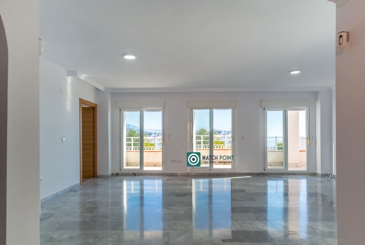 8 Zimmer Villa zu verkaufen in Almunecar - 700.000 € (Ref: 8069342)