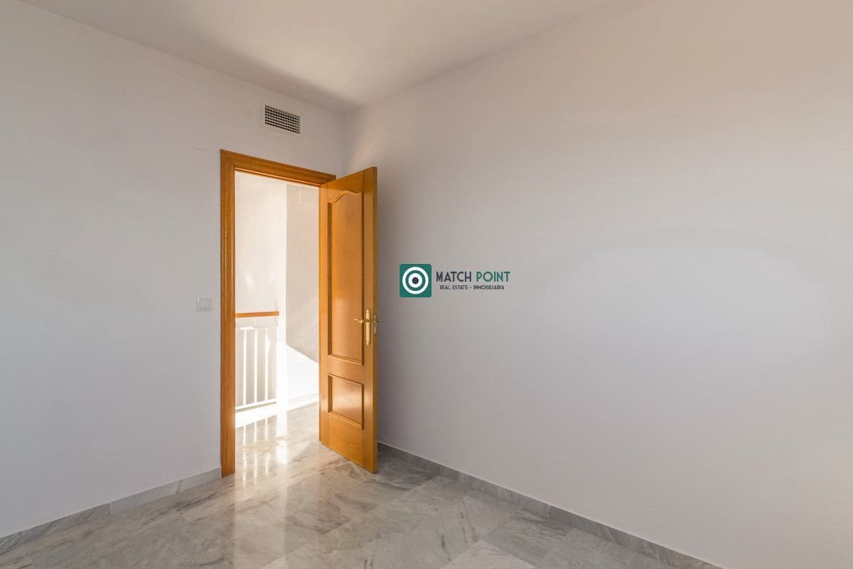 8 Zimmer Villa zu verkaufen in Almunecar - 700.000 € (Ref: 8069342)