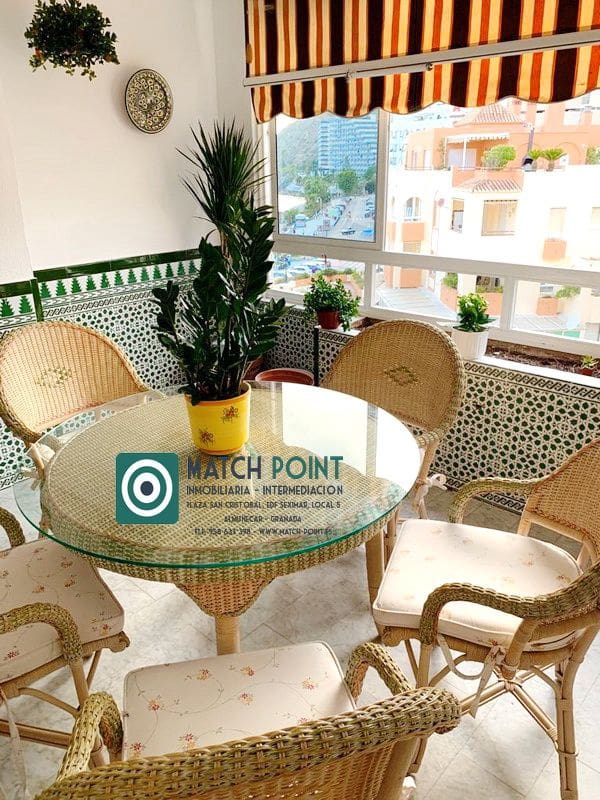 2 soveværelse Lejlighed til leje i Almunecar med swimmingpool garage - € 900 (Ref: 8240594)