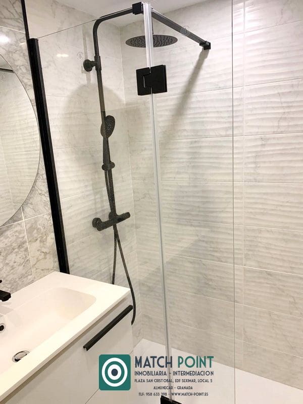 2 soveværelse Lejlighed til leje i Almunecar med swimmingpool garage - € 900 (Ref: 8240594)