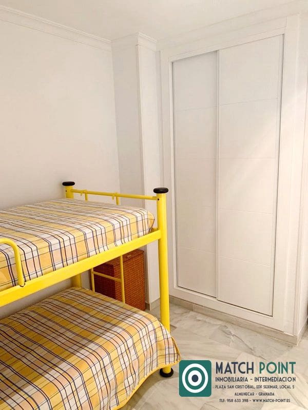 2 soveværelse Lejlighed til leje i Almunecar med swimmingpool garage - € 900 (Ref: 8240594)