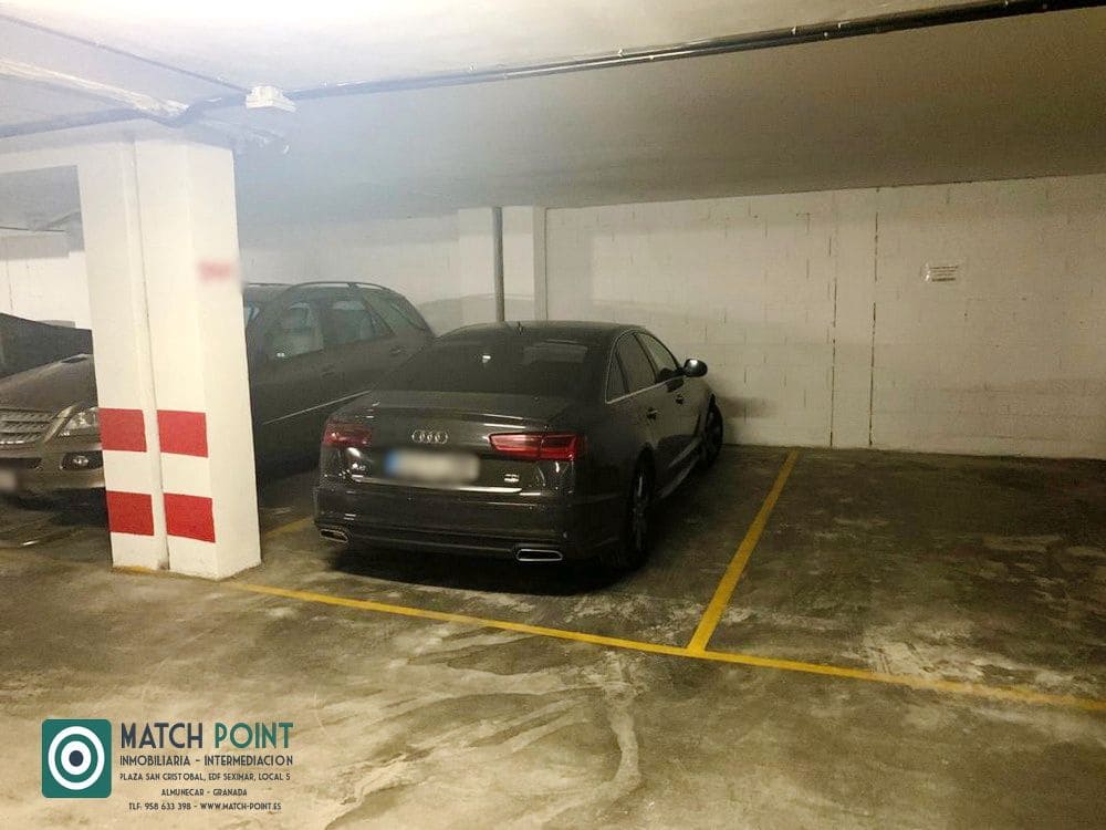 2 soveværelse Lejlighed til leje i Almunecar med swimmingpool garage - € 900 (Ref: 8240594)