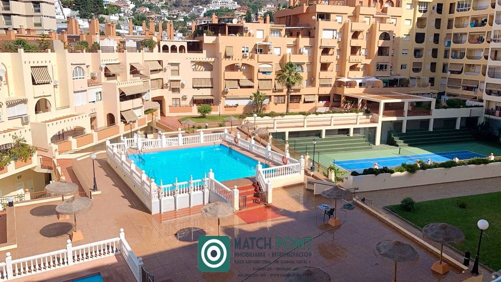 2 soveværelse Lejlighed til leje i Almunecar med swimmingpool garage - € 900 (Ref: 8240594)