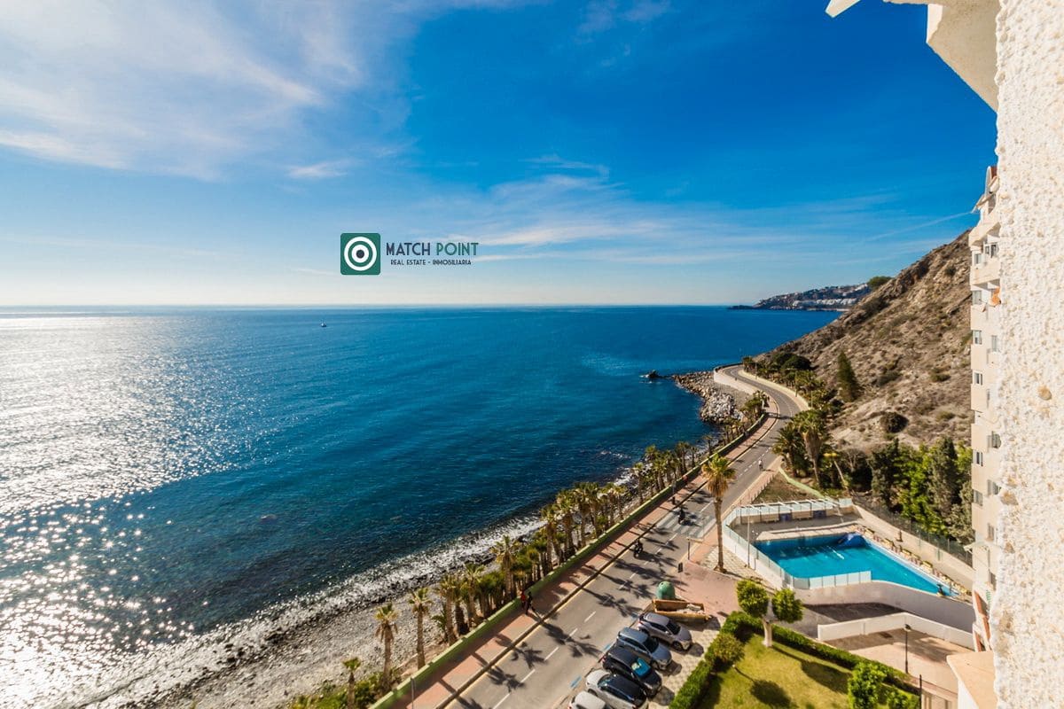 2 quarto Apartamento para arrendar em Almunecar - 1 100 € (Ref: 8240595)