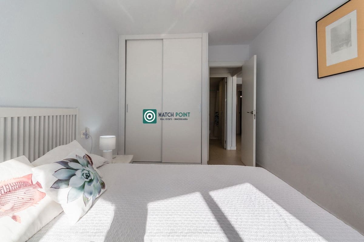 2 quarto Apartamento para arrendar em Almunecar - 1 100 € (Ref: 8240595)