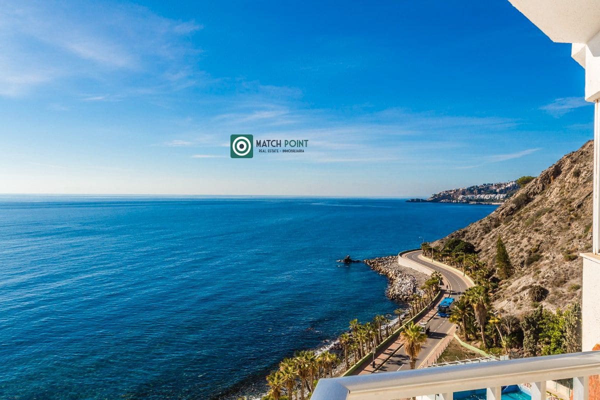 2 quarto Apartamento para arrendar em Almunecar - 1 100 € (Ref: 8240595)