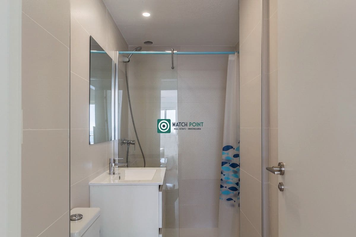 2 quarto Apartamento para arrendar em Almunecar - 1 100 € (Ref: 8240595)