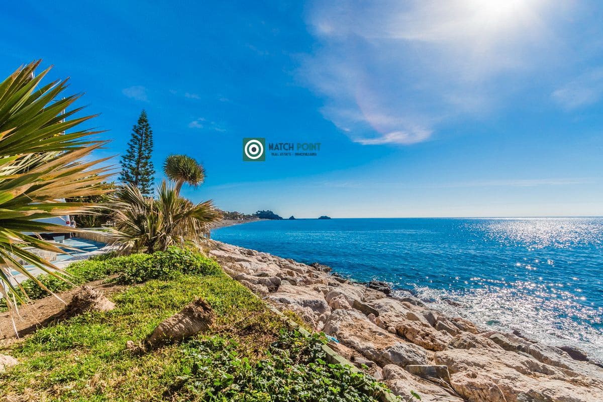 2 quarto Apartamento para arrendar em Almunecar - 1 100 € (Ref: 8240595)