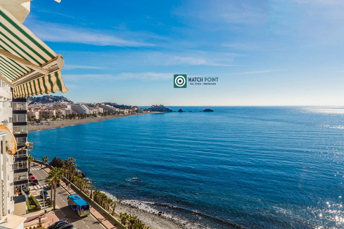 2 quarto Apartamento para arrendar em Almunecar - 1 100 € (Ref: 8240595)