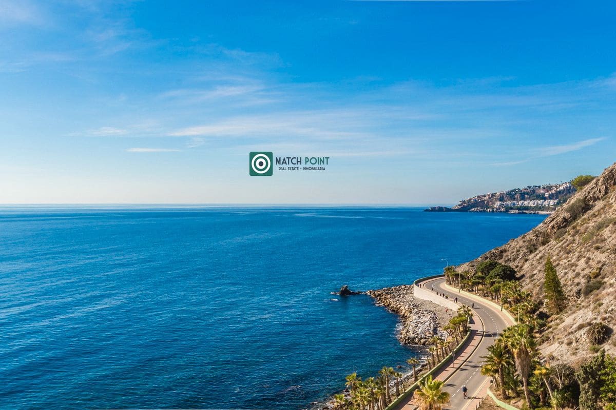 2 quarto Apartamento para arrendar em Almunecar - 1 100 € (Ref: 8240595)