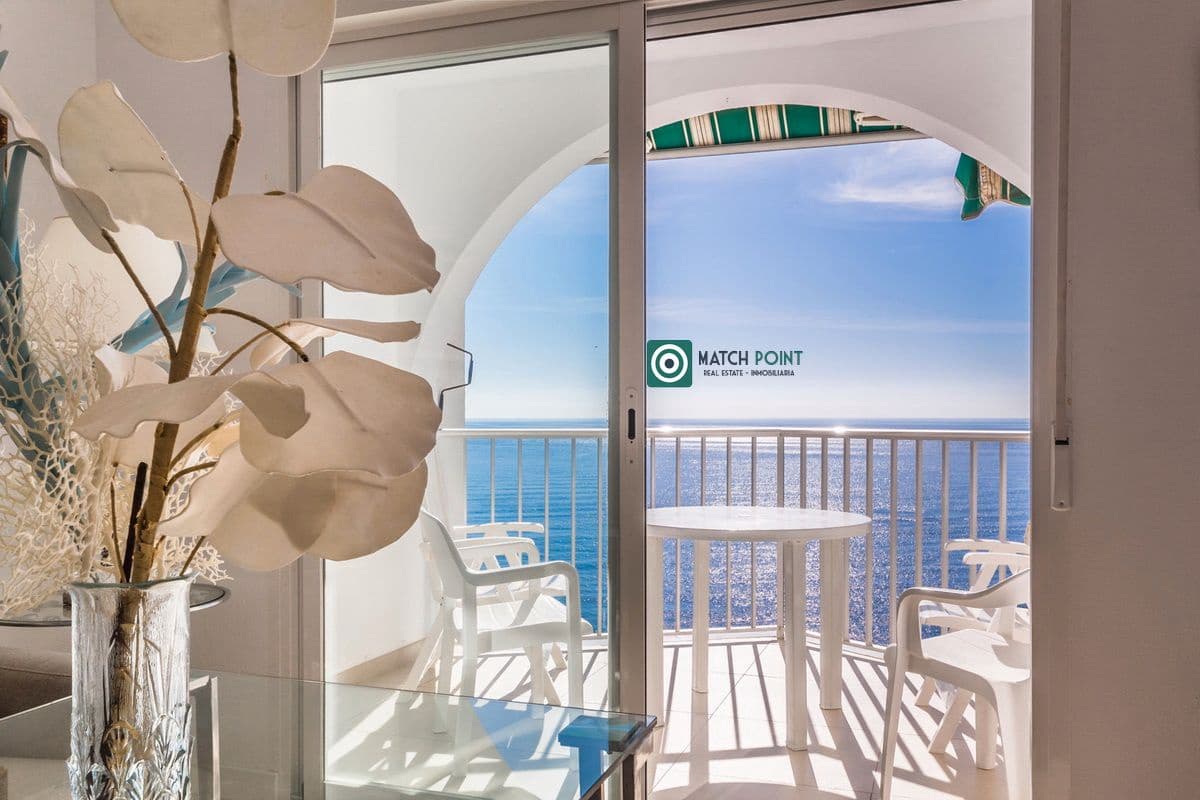 2 quarto Apartamento para arrendar em Almunecar - 1 100 € (Ref: 8240595)