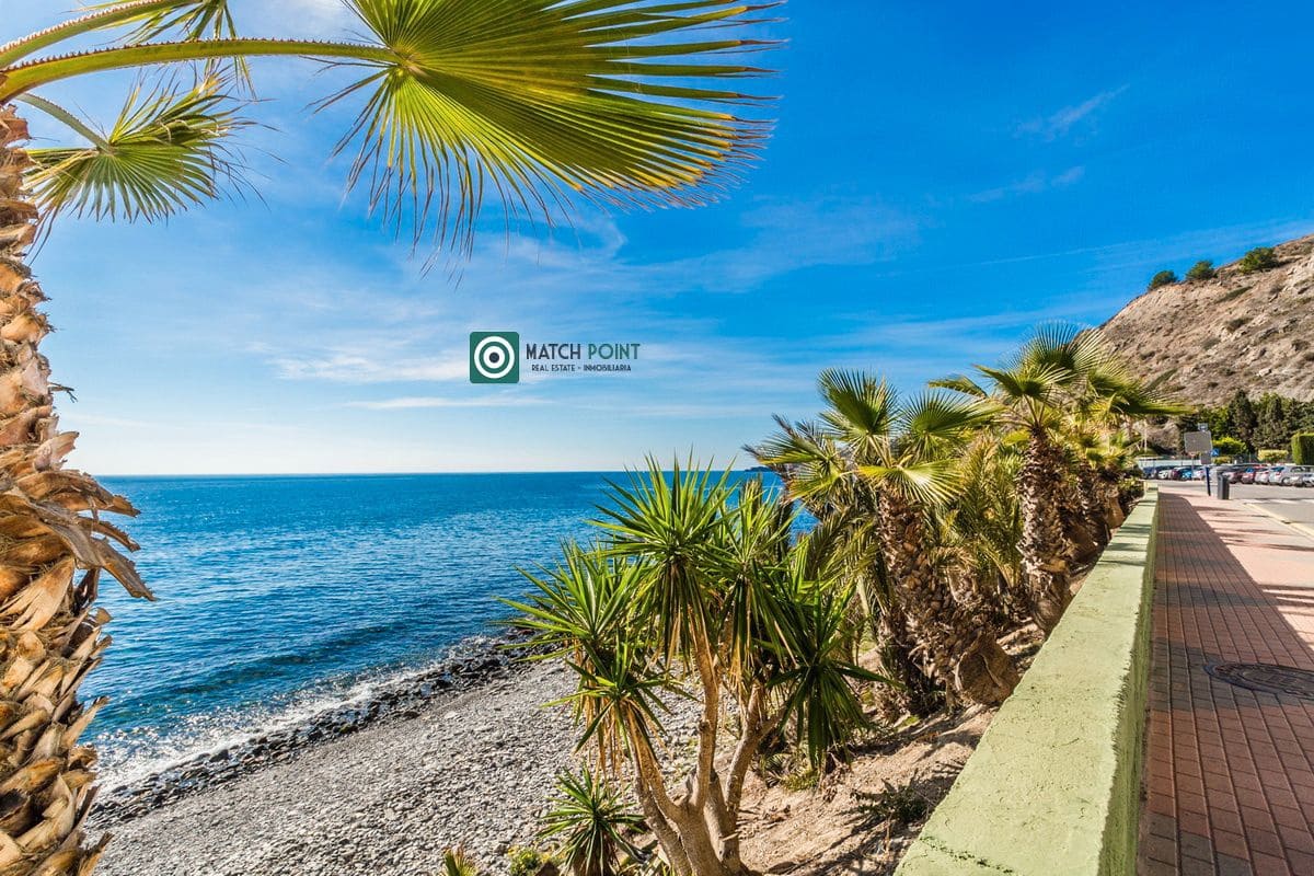 2 quarto Apartamento para arrendar em Almunecar - 1 100 € (Ref: 8240595)