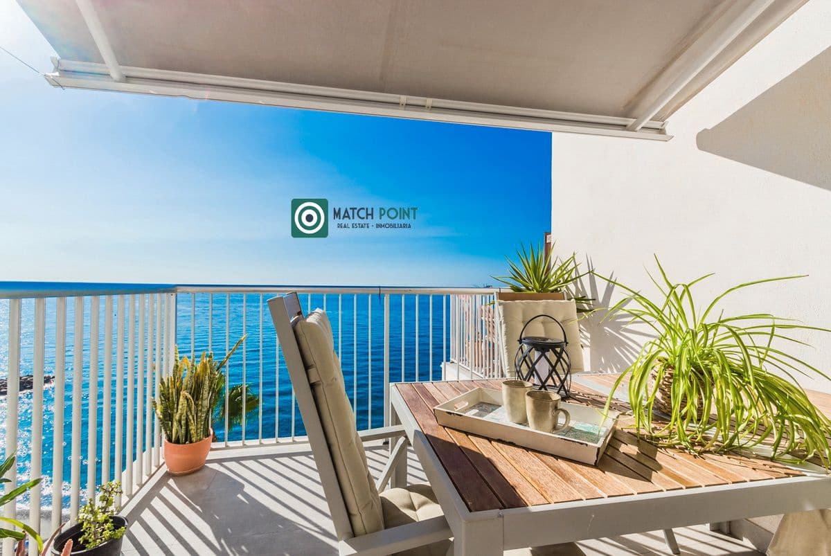 2 bedroom Penthouse for rent in Almunecar - € 1,200 (Ref: 8240596)