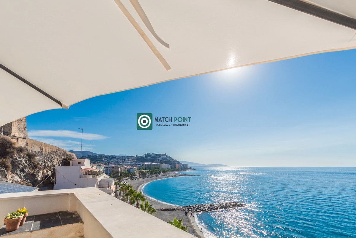 2 bedroom Penthouse for rent in Almunecar - € 1,200 (Ref: 8240596)