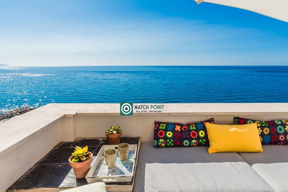 2 bedroom Penthouse for rent in Almunecar - € 1,200 (Ref: 8240596)