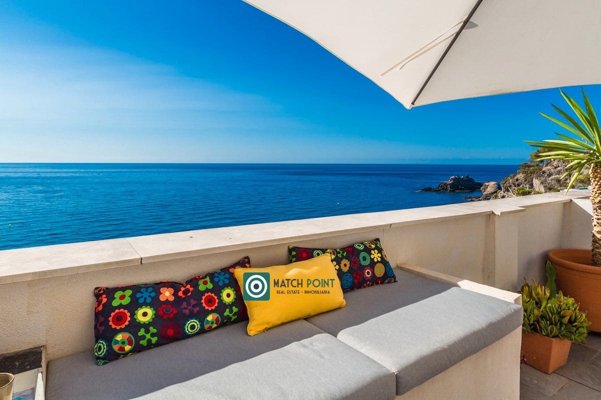 2 bedroom Penthouse for rent in Almunecar - € 1,200 (Ref: 8240596)