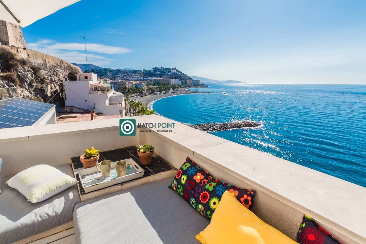 2 bedroom Penthouse for rent in Almunecar - € 1,200 (Ref: 8240596)