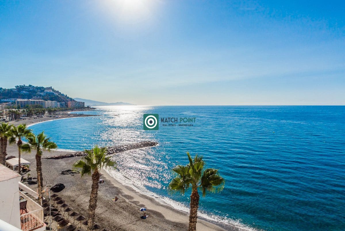 2 bedroom Penthouse for rent in Almunecar - € 1,200 (Ref: 8240596)