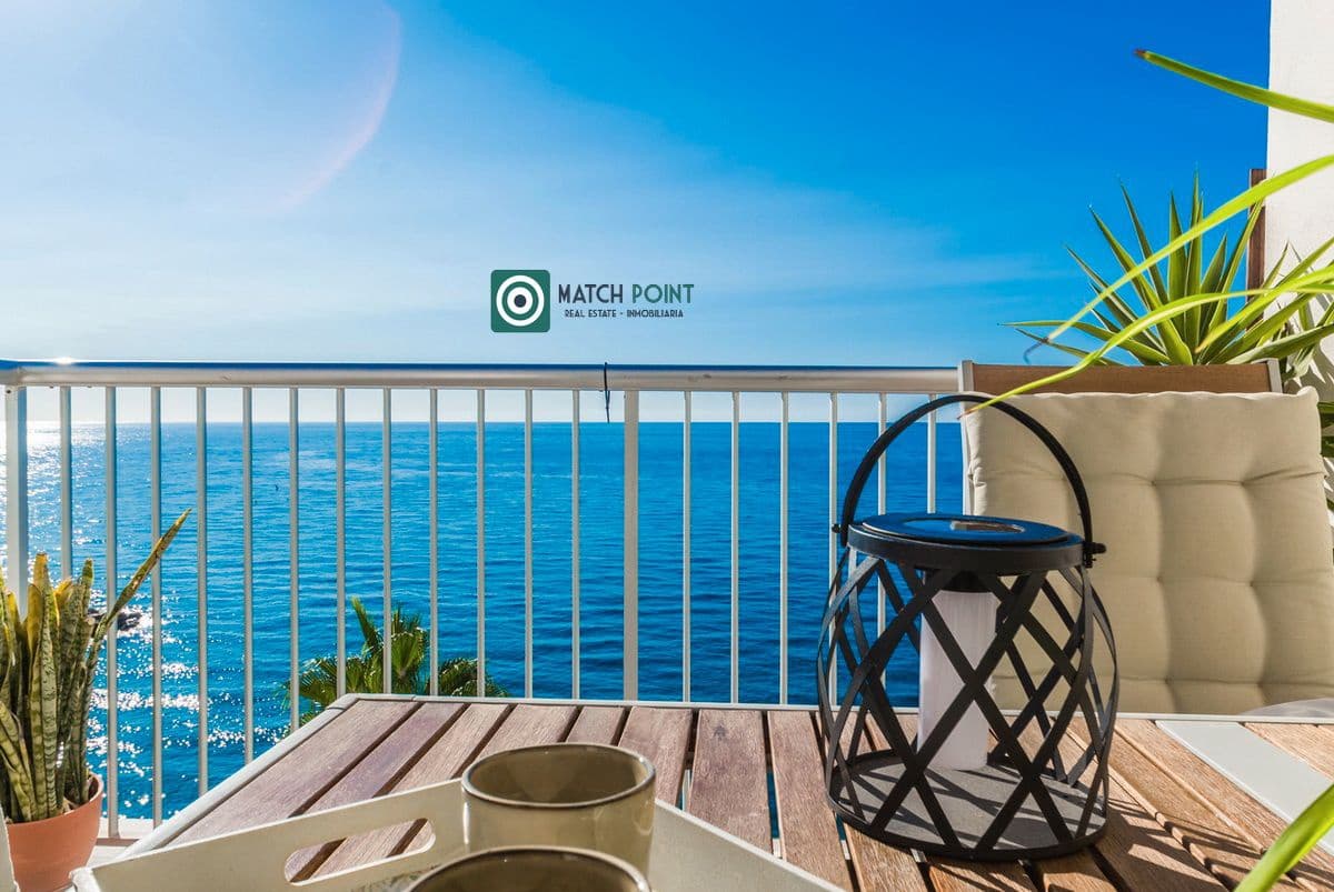 2 bedroom Penthouse for rent in Almunecar - € 1,200 (Ref: 8240596)