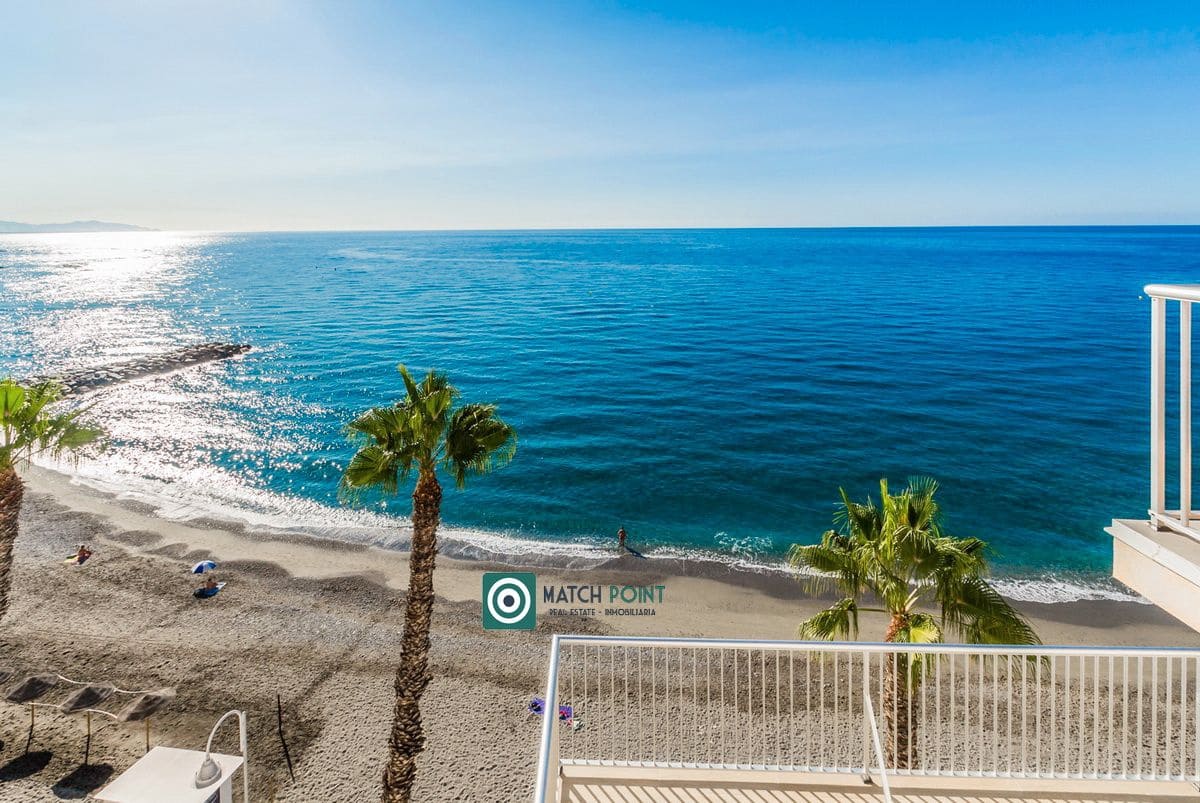 2 bedroom Penthouse for rent in Almunecar - € 1,200 (Ref: 8240596)