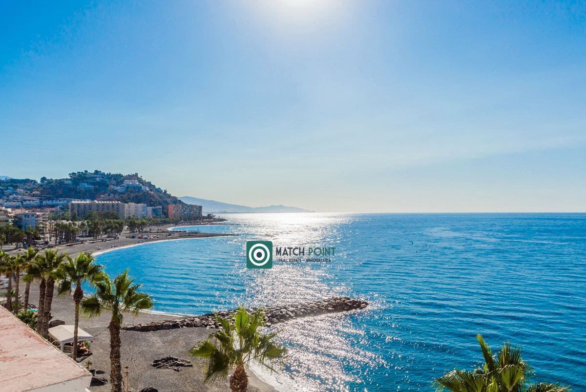 2 bedroom Penthouse for rent in Almunecar - € 1,200 (Ref: 8240596)