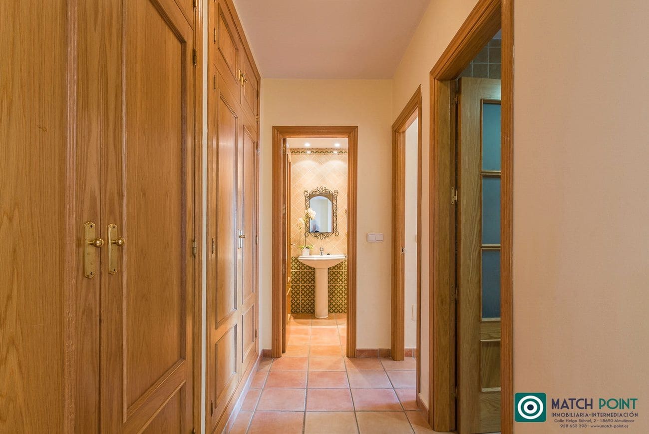 1 sovrum Lägenhet att hyra i Lentegi - 400 € (Ref: 8240599)