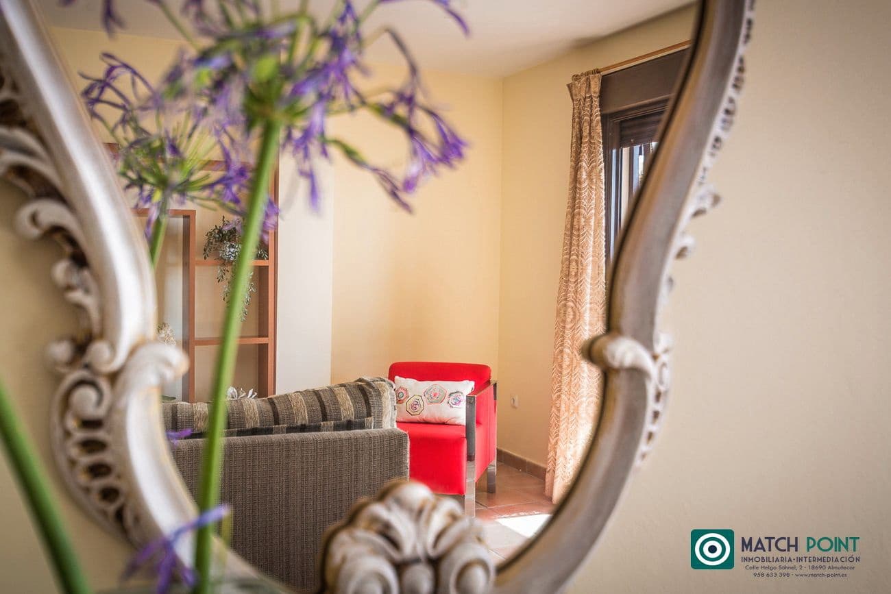 1 sovrum Lägenhet att hyra i Lentegi - 400 € (Ref: 8240599)
