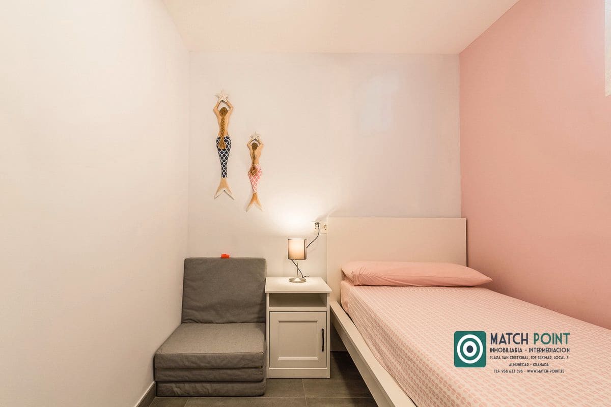 3 bedroom Flat for rent in Almunecar - € 800 (Ref: 8299336)