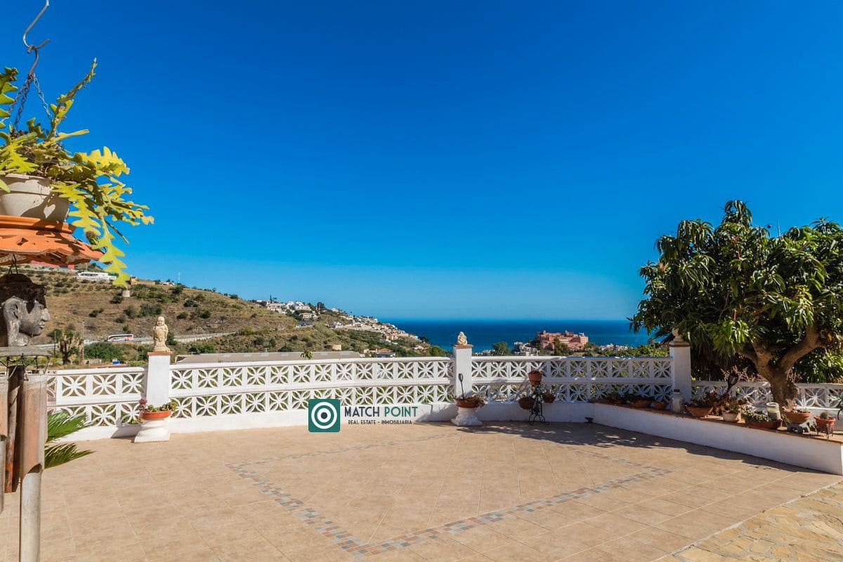 2 soveværelse Finca/Landehus til salg i Almunecar med swimmingpool - € 320.000 (Ref: 8360872)