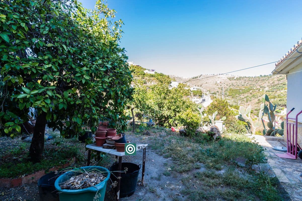 2 soveværelse Finca/Landehus til salg i Almunecar med swimmingpool - € 320.000 (Ref: 8360872)