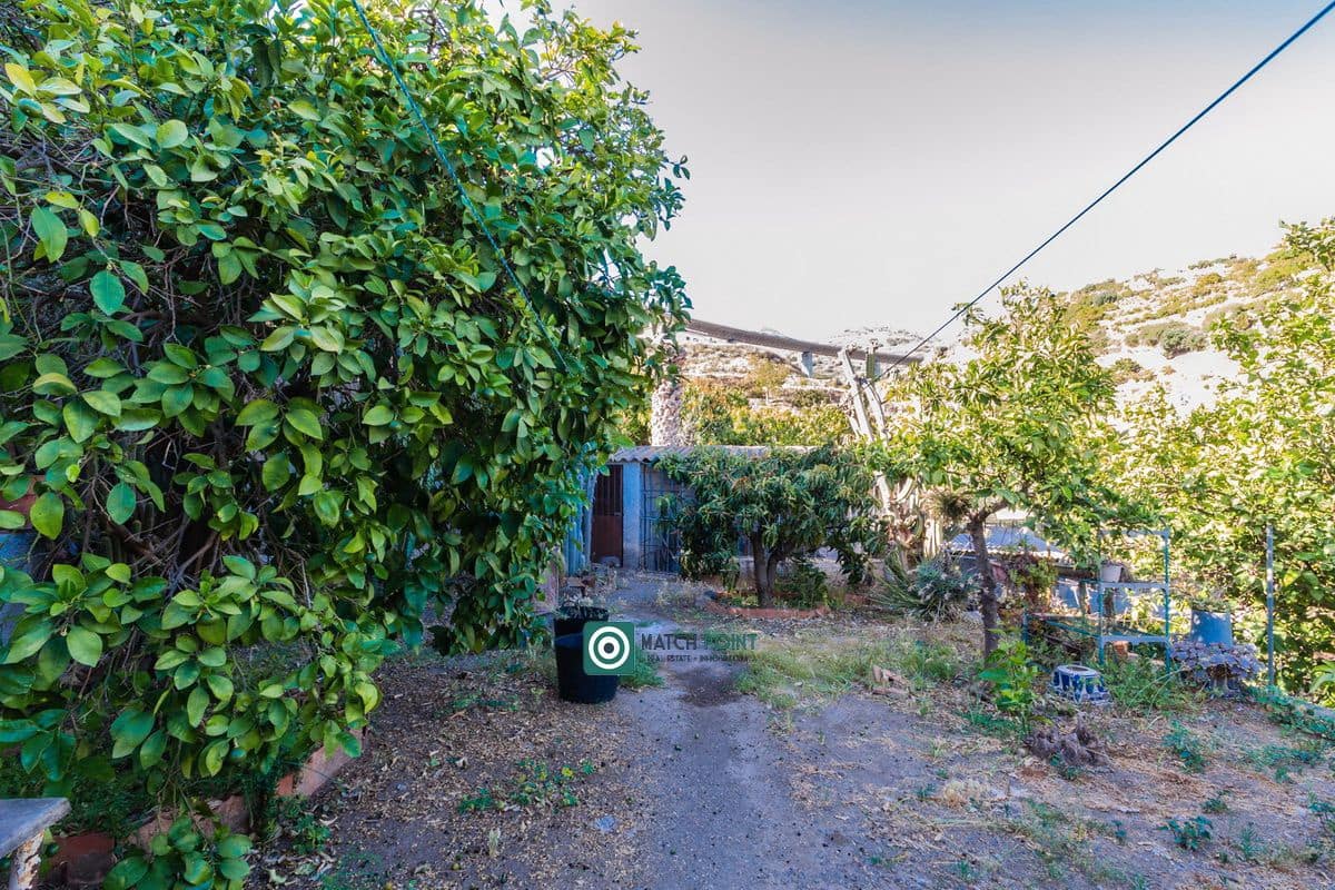 2 soveværelse Finca/Landehus til salg i Almunecar med swimmingpool - € 320.000 (Ref: 8360872)