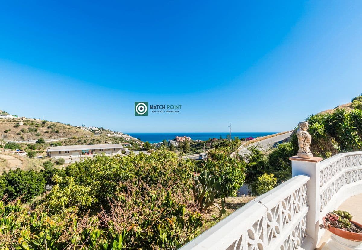 2 soveværelse Finca/Landehus til salg i Almunecar med swimmingpool - € 320.000 (Ref: 8360872)